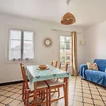Au Calme A 300 M Des Plages, 2 Chambres, Parking, Jardin, - Fr-1-4-686 Daire Guéthary